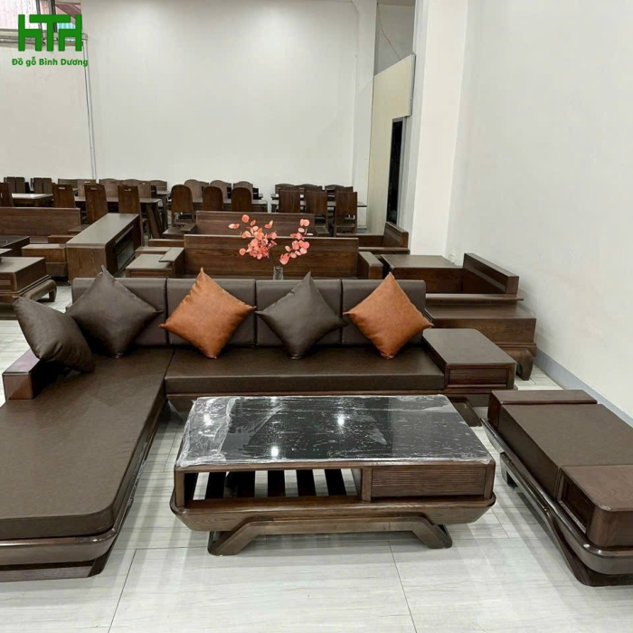 SALON GÓC GỖ SỒI CHÂN THUYỀN VẾ PHẢI 